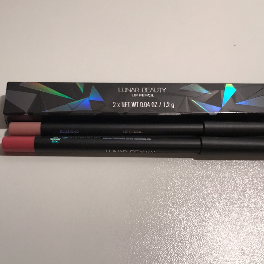 LUNAR BEAUTY Lip Liner Duo - Blushing & Doodle NEW